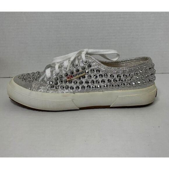 SUPERGA WOMEN'S STUDDED SILVER METALLIC SNEAKERS SIZE 7 - Picture 1 of 7